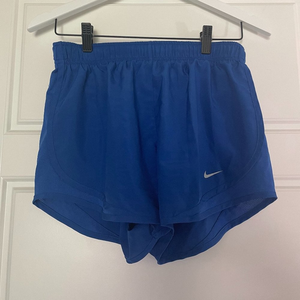 Nike Dri - Fit women's shorts - size medium